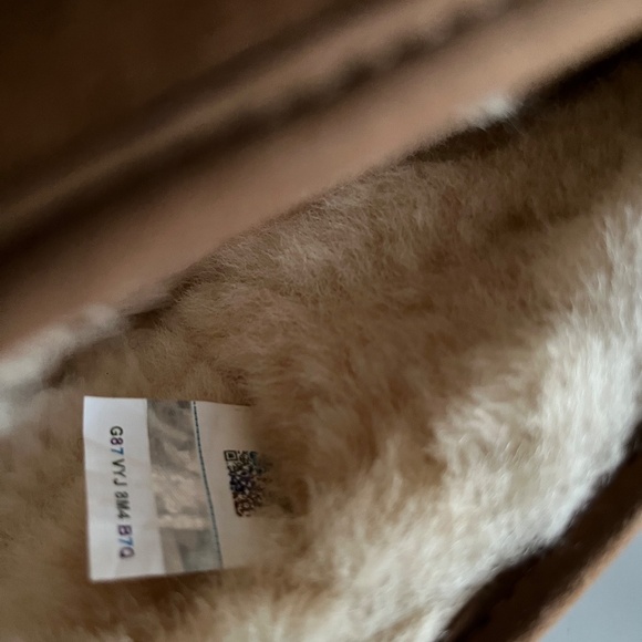 UGG classic micro mini size 8/39 NWOT - Picture 14 of 14